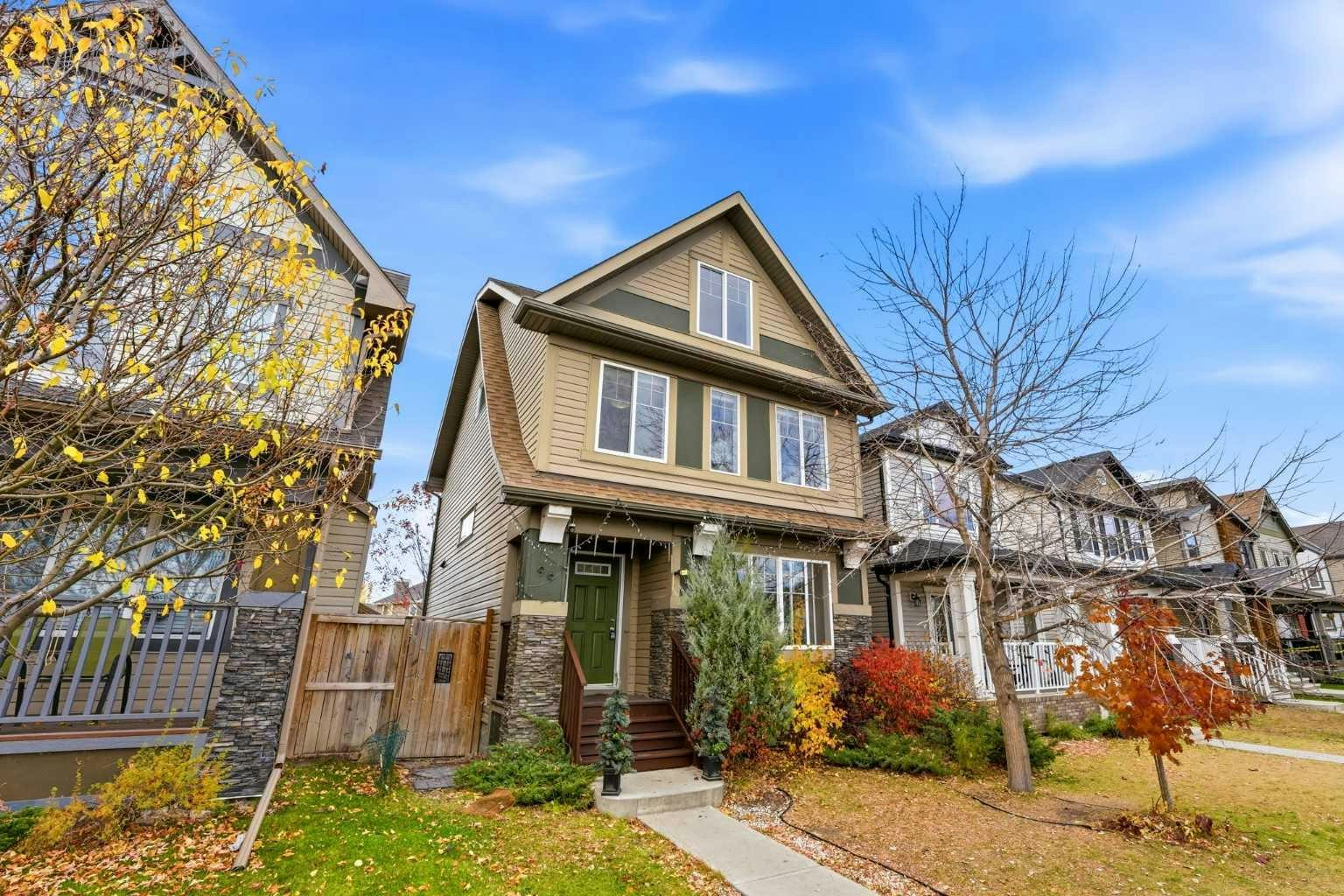 96 Copperpond Rise SE, Calgary, AB, T2Z 1J7