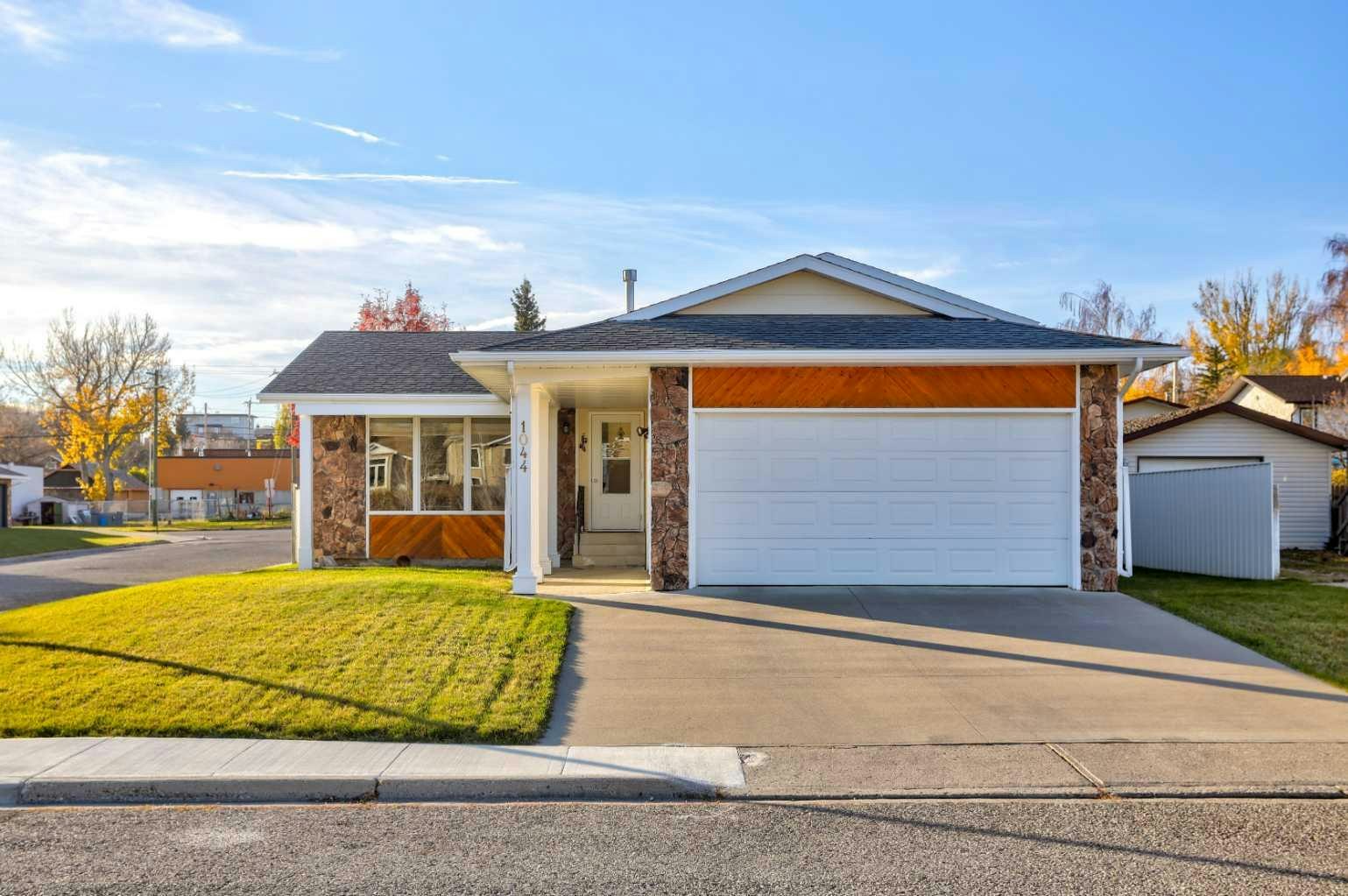 1044 Rimmington Avenue, Pincher Creek, AB, T0K 1W0