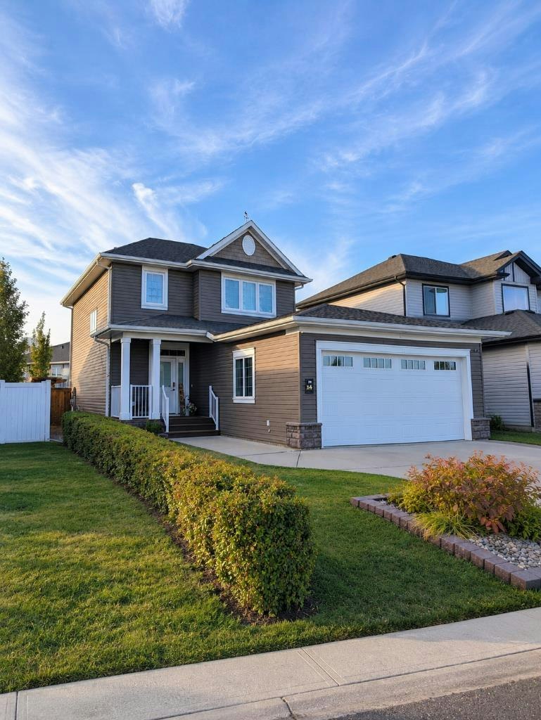 14 Windermere Close, Red Deer, AB, T4N 2J8