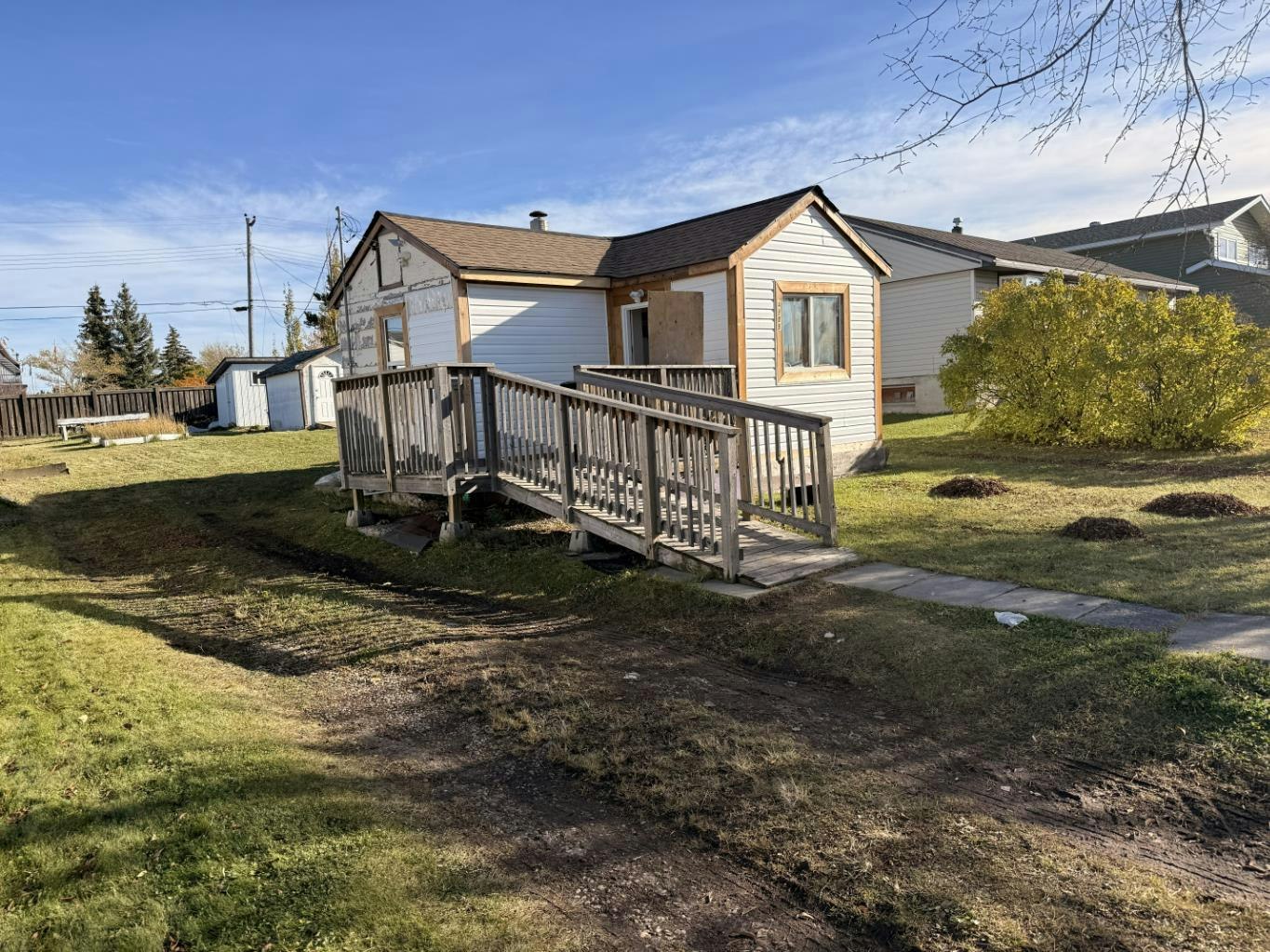 4909 51 Street, Valleyview, AB, T4N 1T7