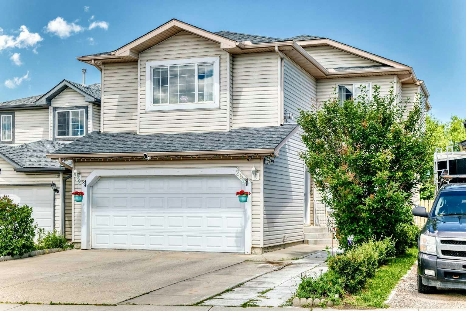 283 Applestone Park SE, Calgary, AB, T2A 7W3