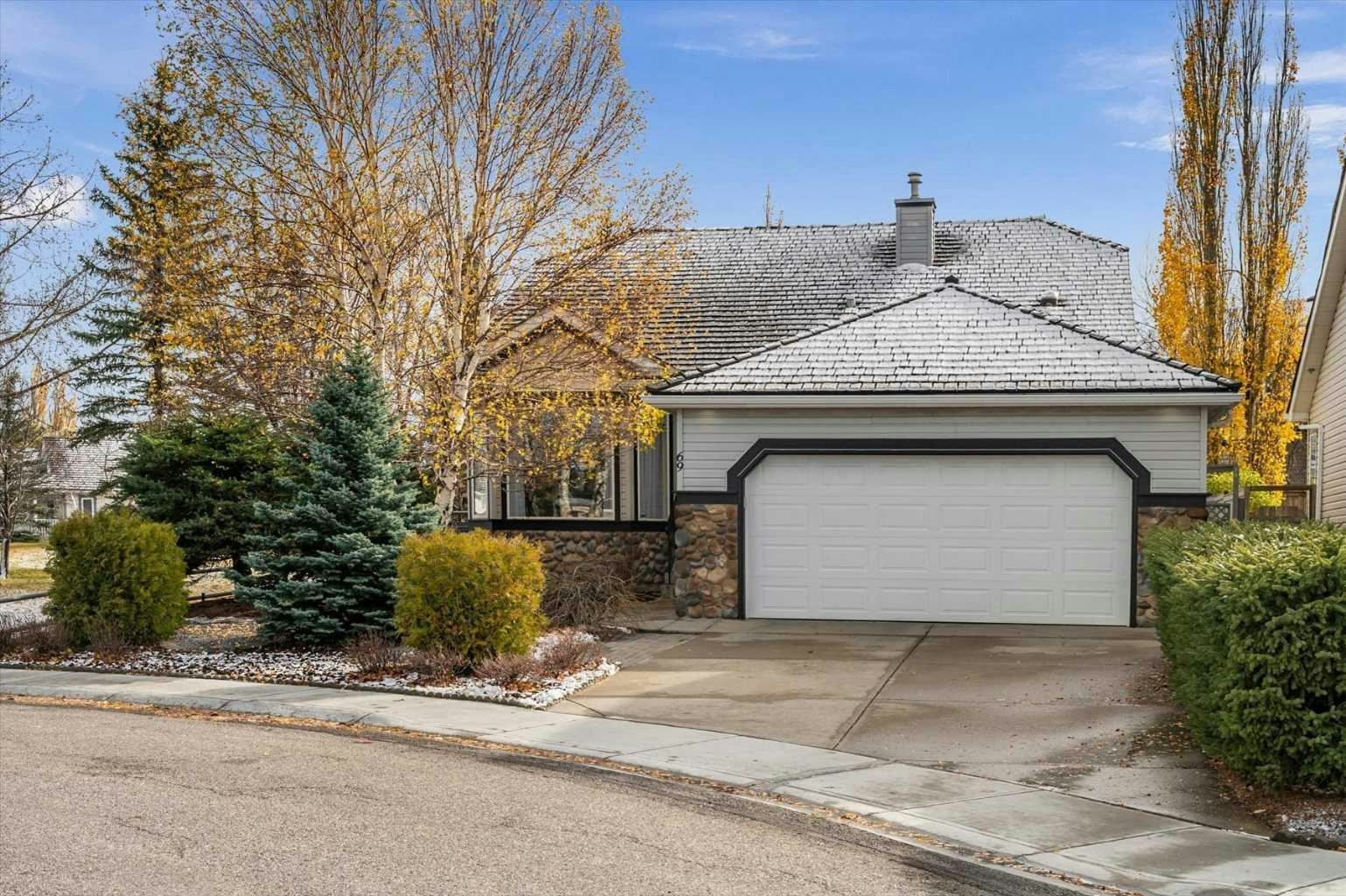 69 Chaparral Villas SE, Calgary, AB, T2X 3N4