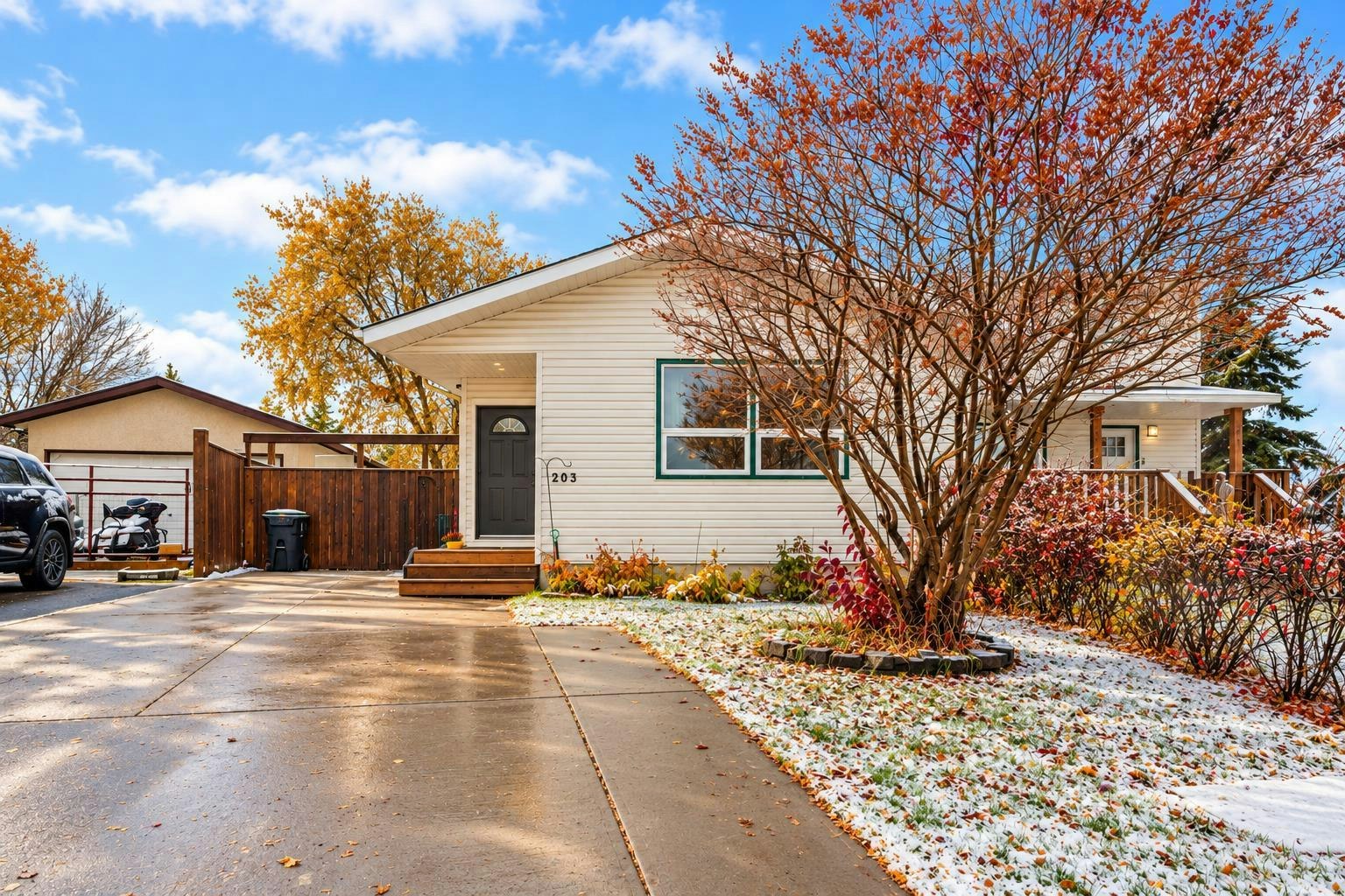 203 Cochrane Crescent, Fort Mcmurray, AB, T9K 1H1