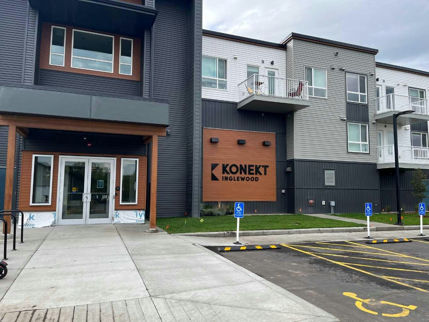 105-1605 17 Street SE, Calgary, AB, T2G 2L7