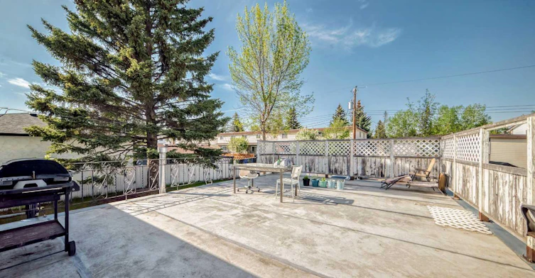 5051 Vantage Crescent NW, Calgary, AB, T3A 1X6 - 16