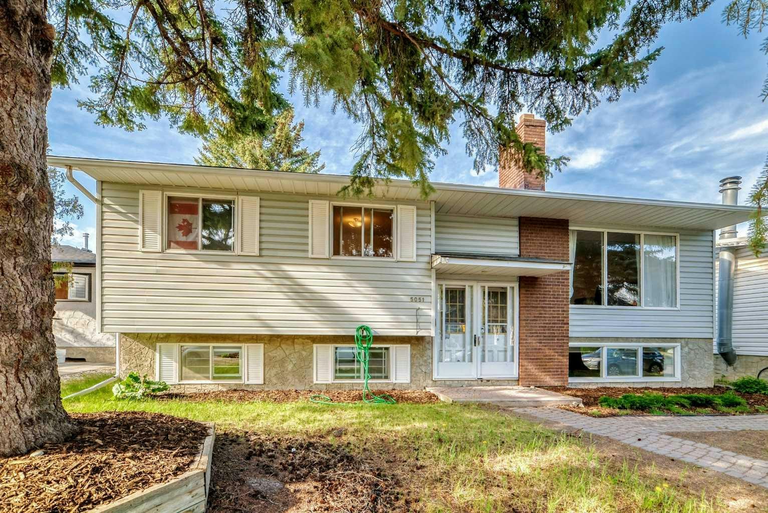 5051 Vantage Crescent NW, Calgary, AB, T3A 1X6 - 3