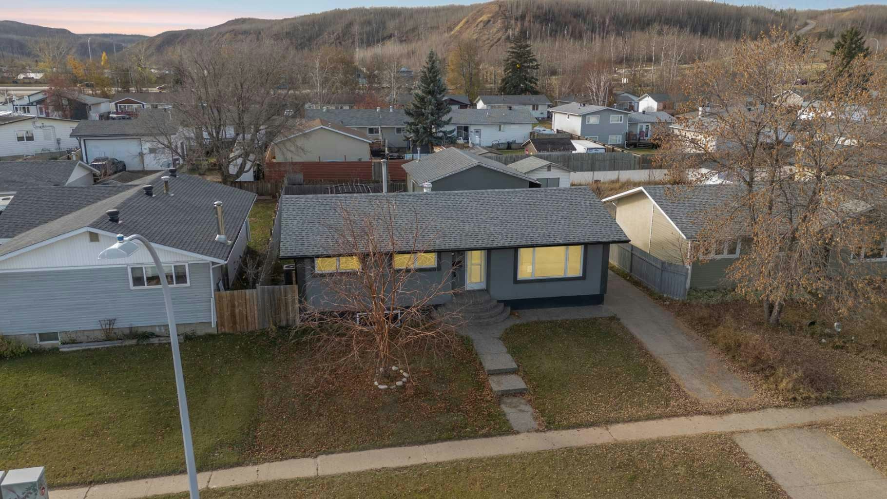 68 Centennial Drive, Fort Mcmurray, AB, T9H 1J4