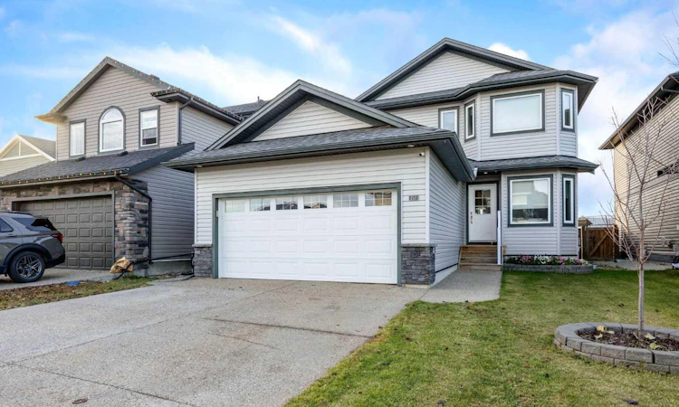 157 Warren Way