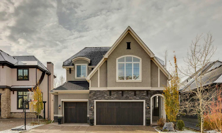 63 Cranbrook Drive SE