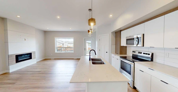 10406 129 Avenue, Grande Prairie, AB, T8V 6J5 - 4