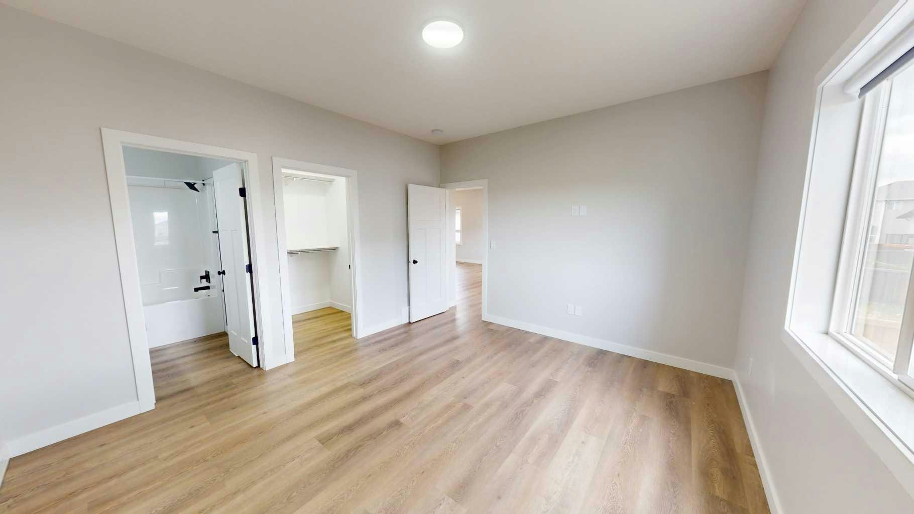 10406 129 Avenue, Grande Prairie, AB, T8V 6J5 - 9