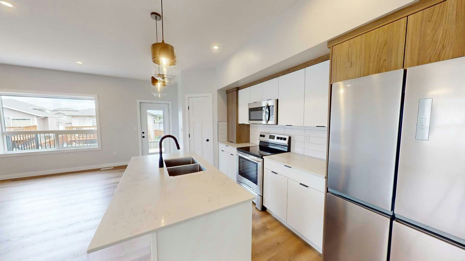10406 129 Avenue, Grande Prairie, AB, T8V 6J5 - 5