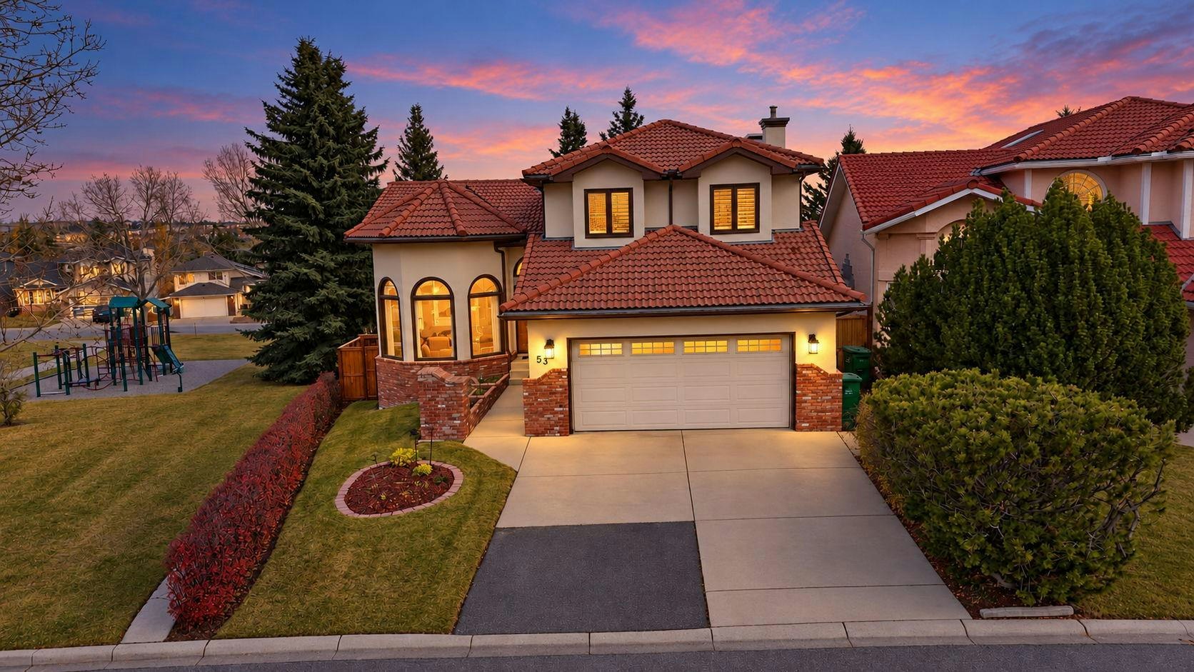 53 Santana Manor NW, Calgary, AB, T3K 3M4