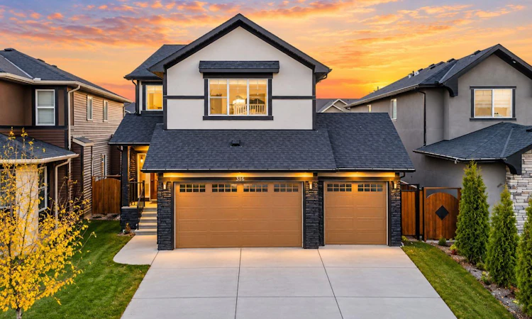 316 Kinniburgh Link
