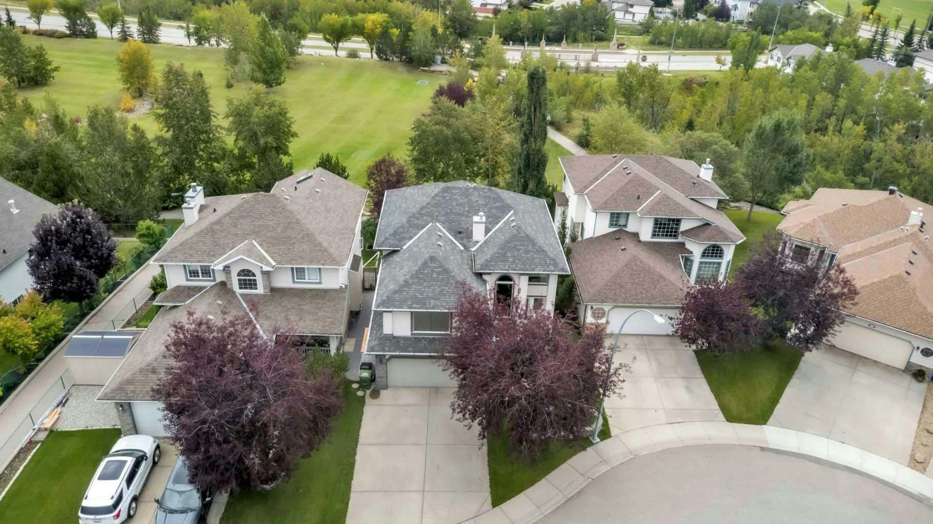 7 Tuscarora Point NW, Calgary, AB, T3L 2B8
