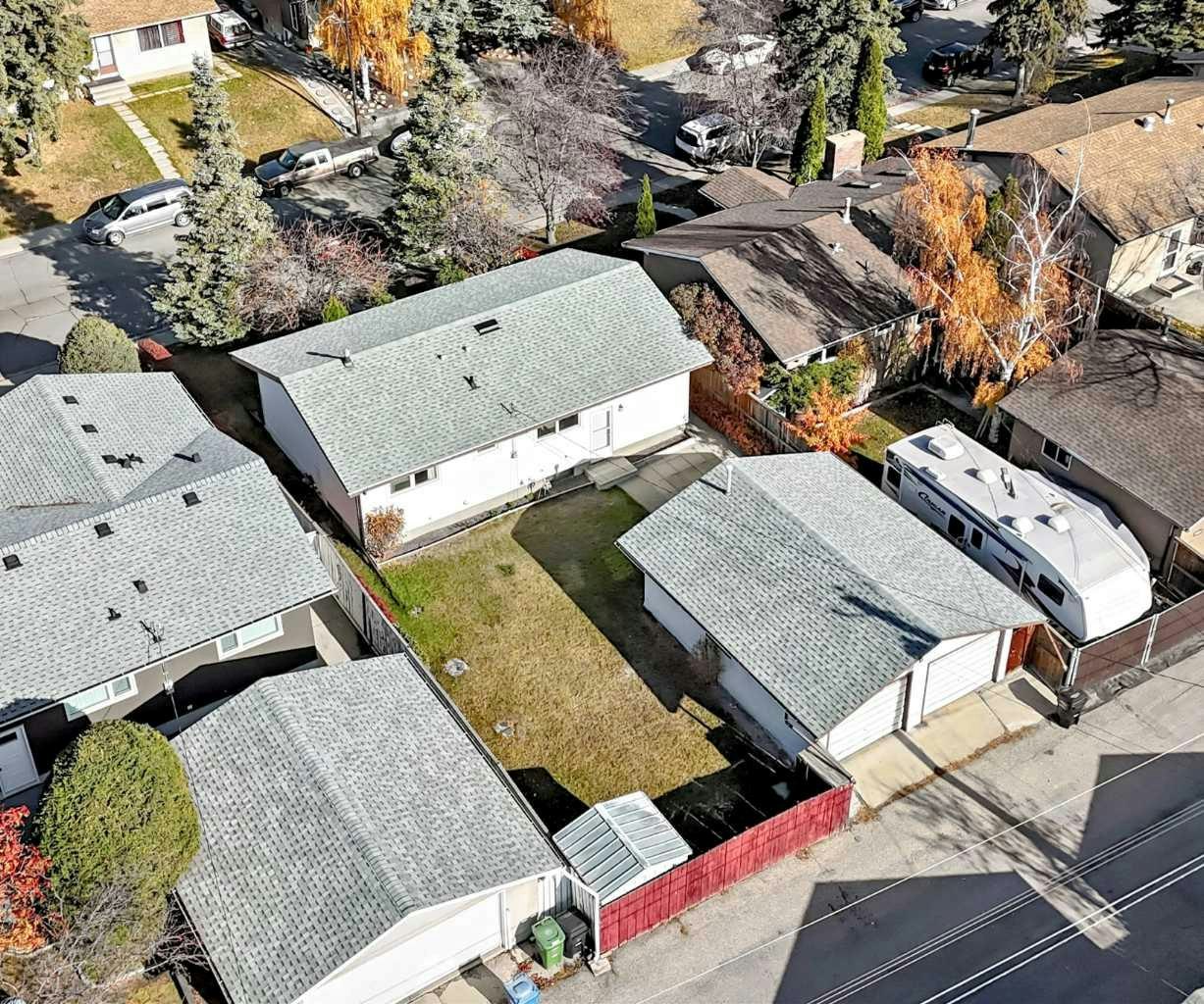 127 Marwood Circle NE - 4