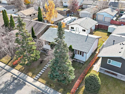 127 Marwood Circle NE - 3