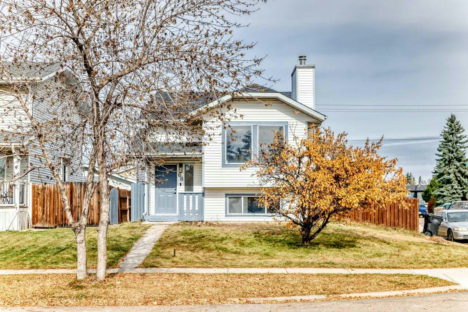 68 Erin Park Drive SE, Calgary, AB, T2B 2Z9