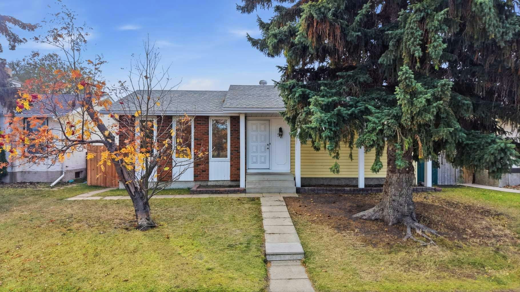 97 Neville Close, Red Deer, AB, T4P 1T8