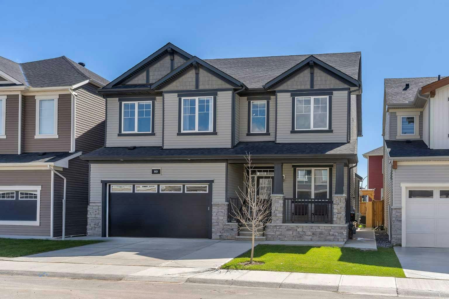 80 Carringwood Grove NW, Calgary, AB, T3P 2A9