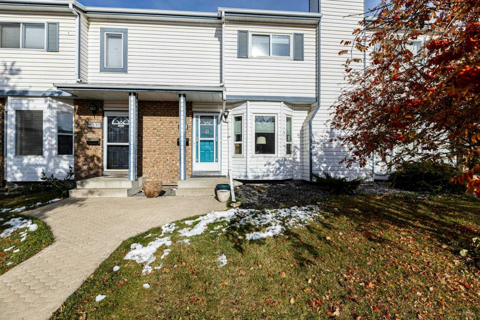 51 Elwell Close, Red Deer, AB, T4R 2E2