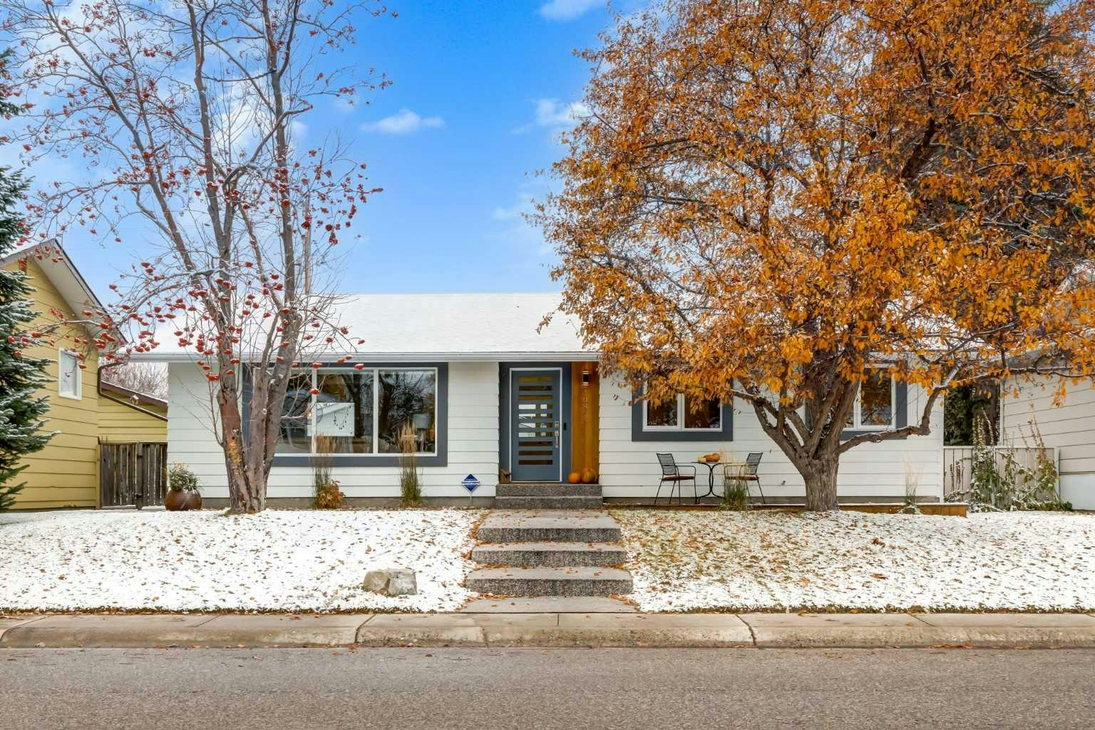 10815 Maplecreek Drive SE, Calgary, AB, T2J 1V4
