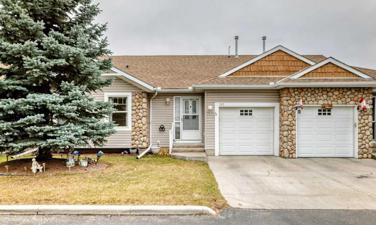 110 Freeman Way NW