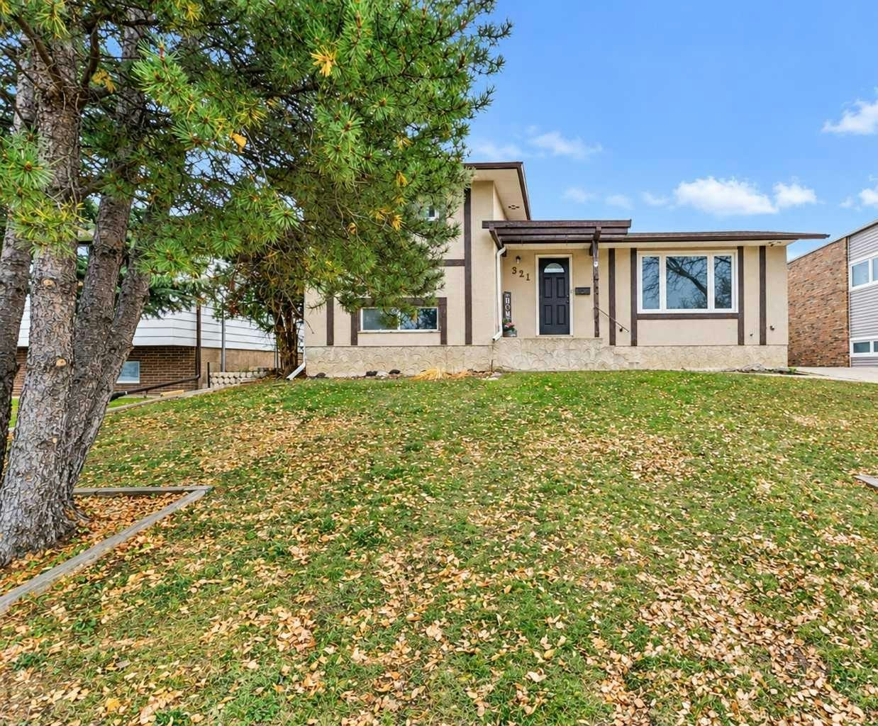 321 11 Street NE, Medicine Hat, AB, T1A 6A8