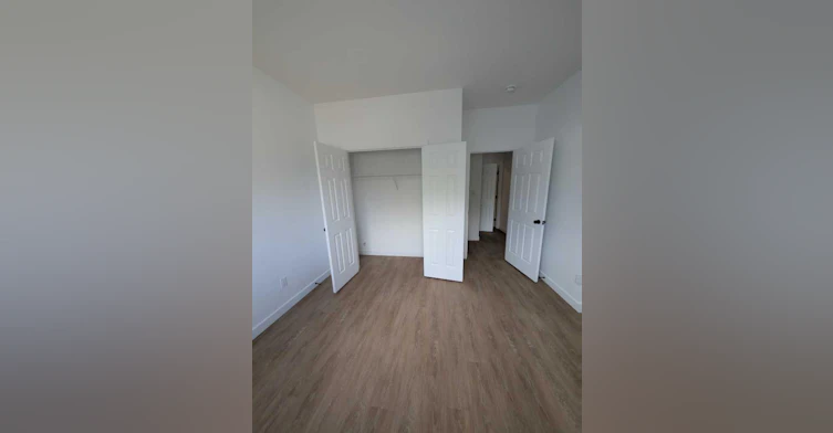 2-212 1 Avenue E, Brooks, AB, T1R 0G9 - 11