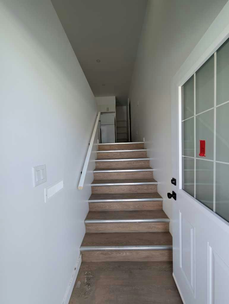 2-212 1 Avenue E, Brooks, AB, T1R 0G9 - 2