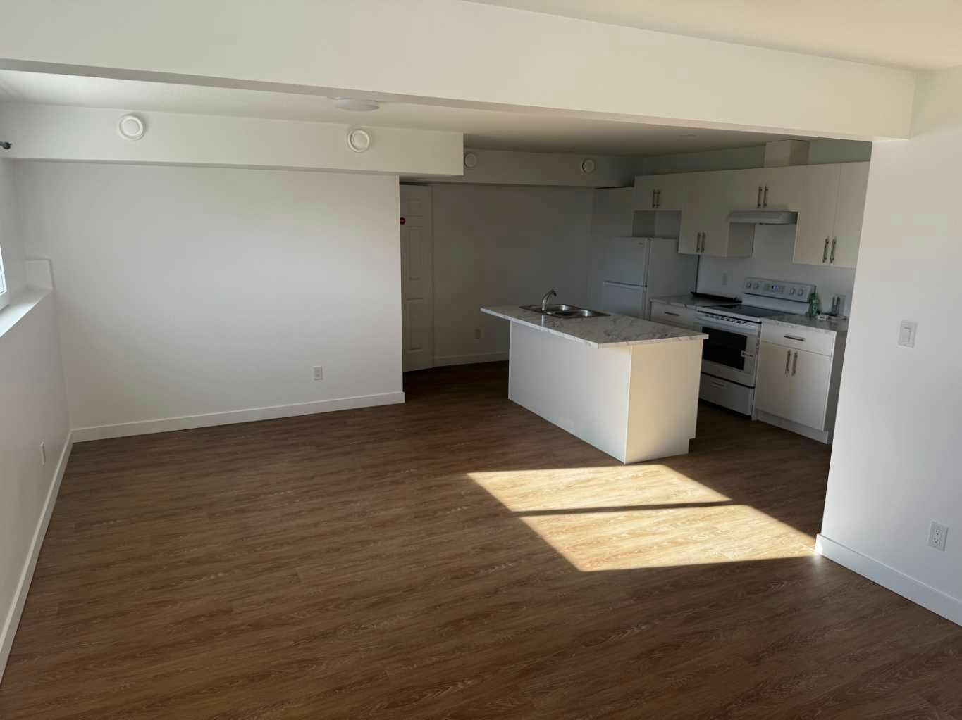 5-212 1 Avenue E, Brooks, AB, T1R 0G9 - 4