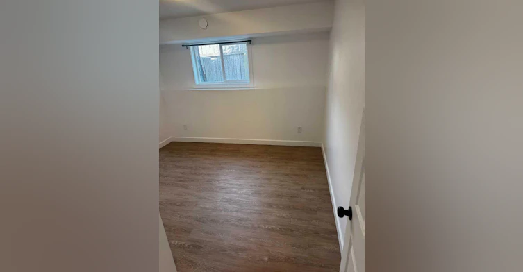5-212 1 Avenue E, Brooks, AB, T1R 0G9 - 9