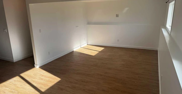 5-212 1 Avenue E, Brooks, AB, T1R 0G9 - 3