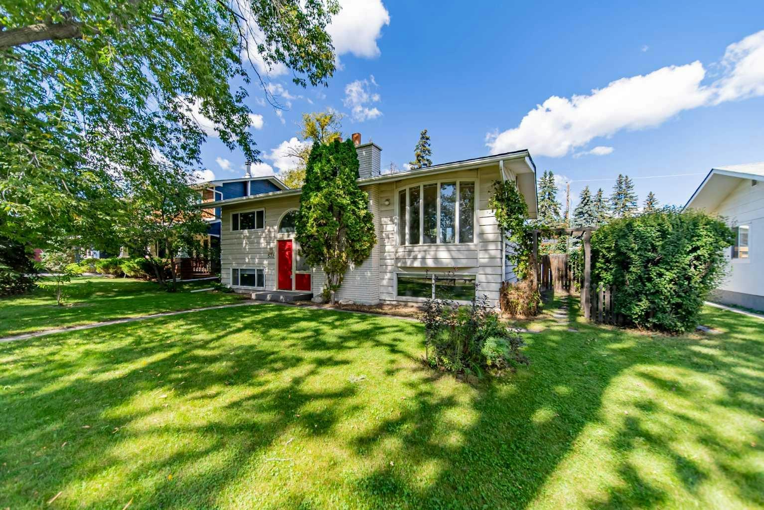 532 Willow Park Drive SE, Calgary, AB, T2J 0K5