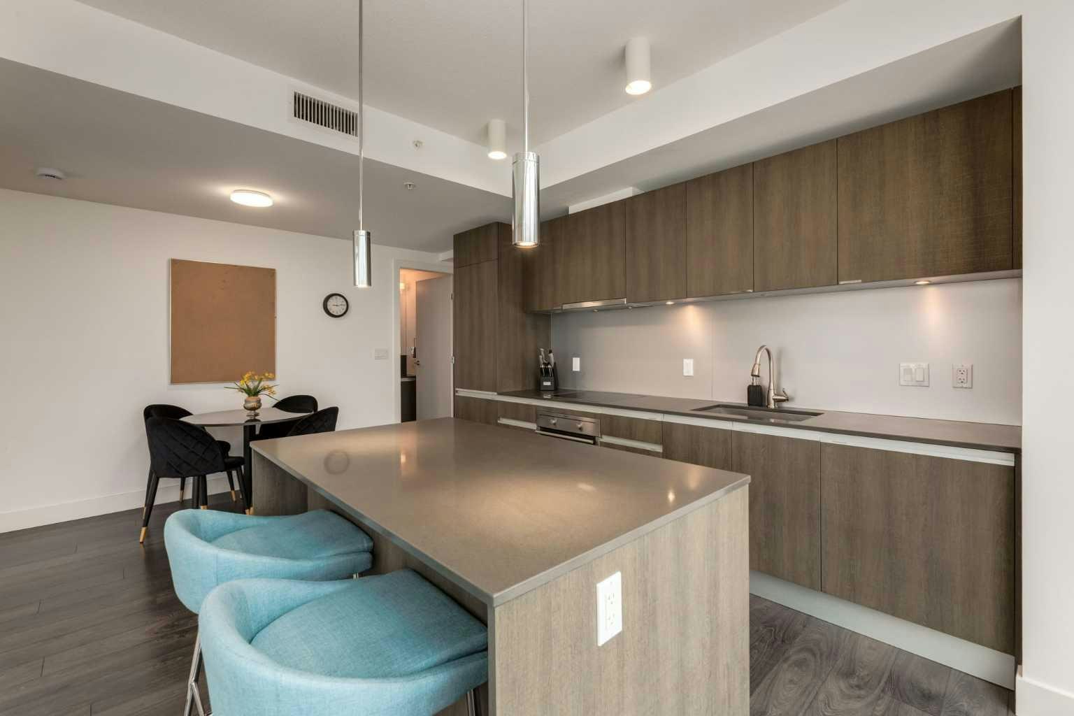 2802-1188 3 Street SE, Calgary, AB, T2G 1H8 - 11