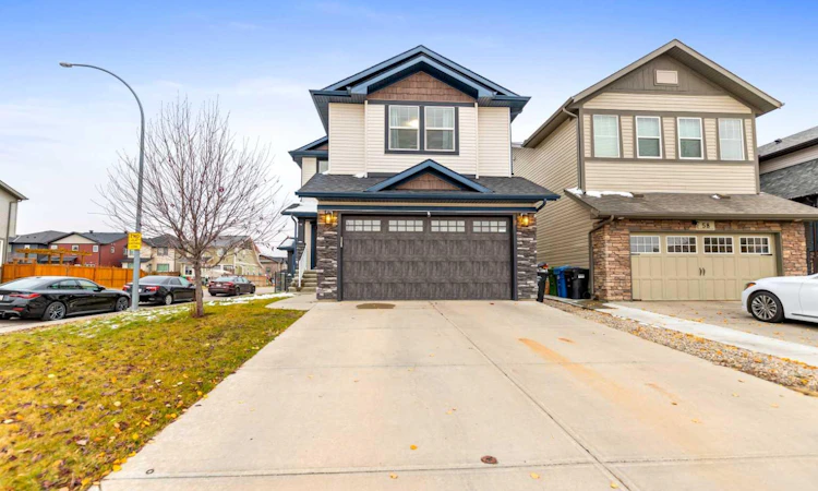 62 Skyview Ranch Street NE
