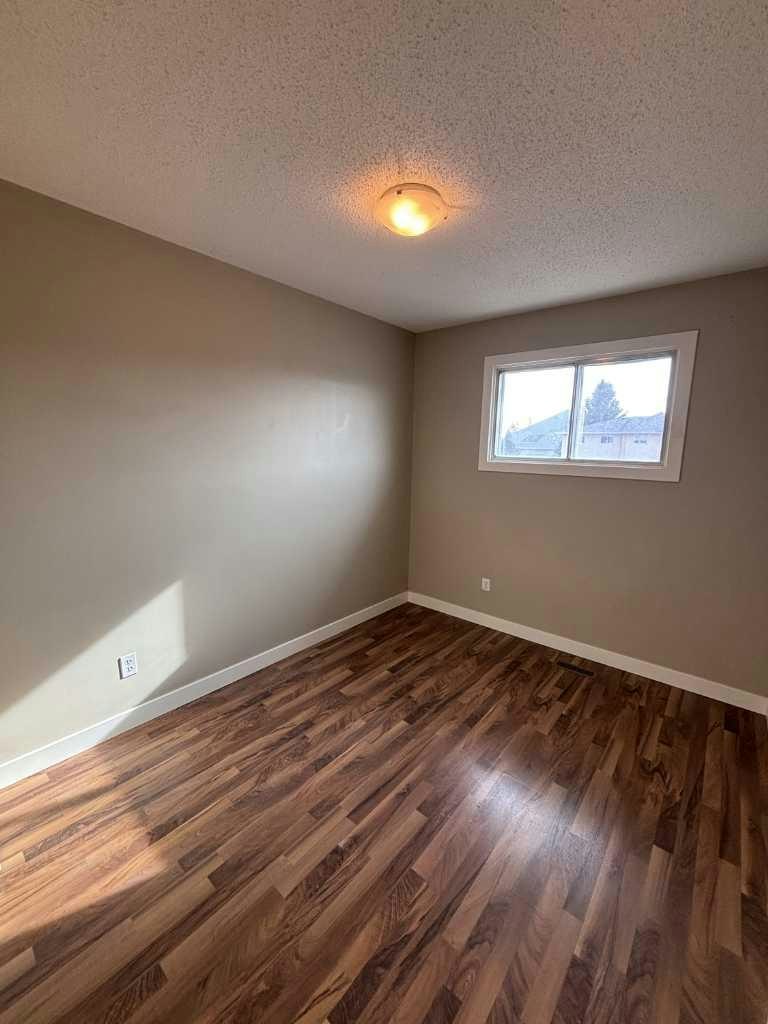 244 Mt Alderson Crescent W, Lethbridge, AB, T1K 6V8 - 8