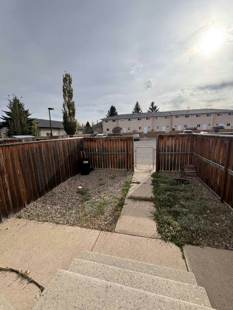 244 Mt Alderson Crescent W, Lethbridge, AB, T1K 6V8 - 12