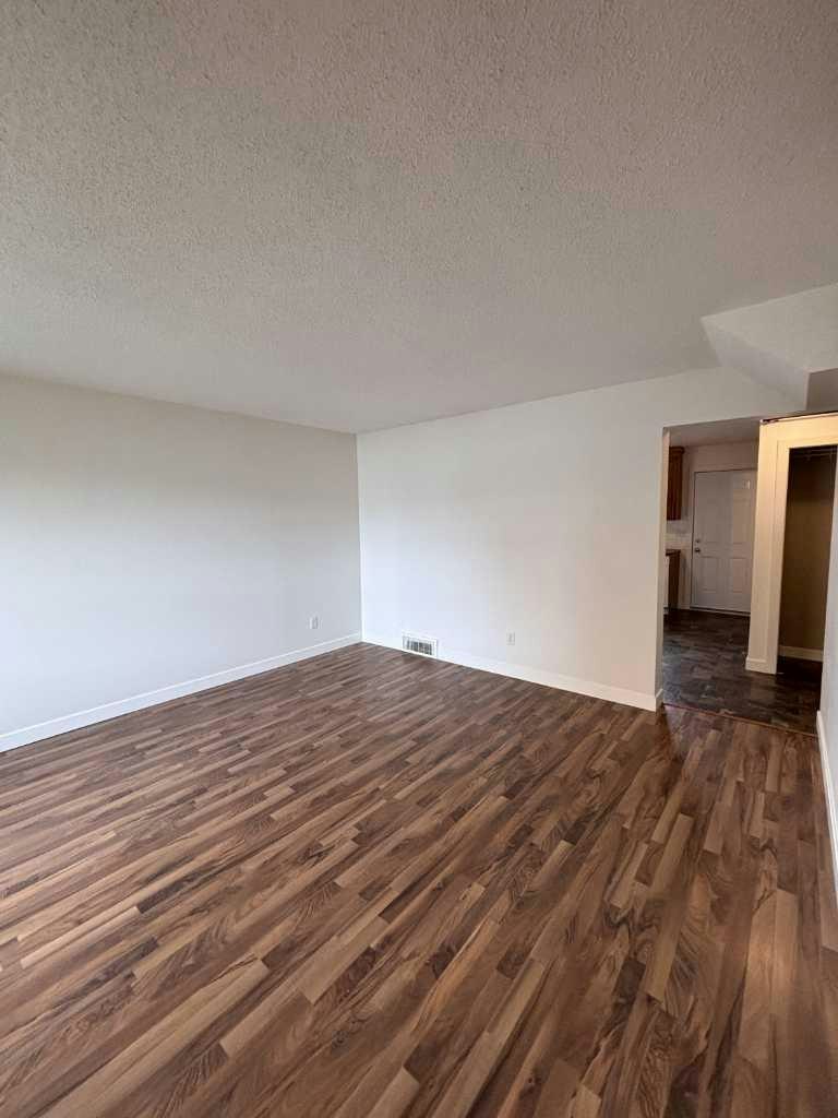246 Mt Alderson Crescent W, Lethbridge, AB, T1K 6V8 - 3