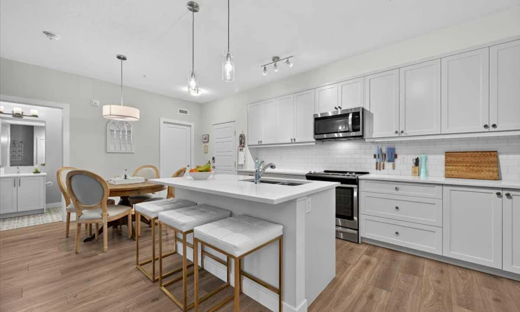 116-100 Auburn Meadows Manor SE