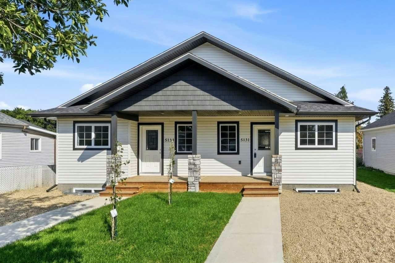 5131 & 5133 52 Street, Lacombe, AB, T4L 1H9