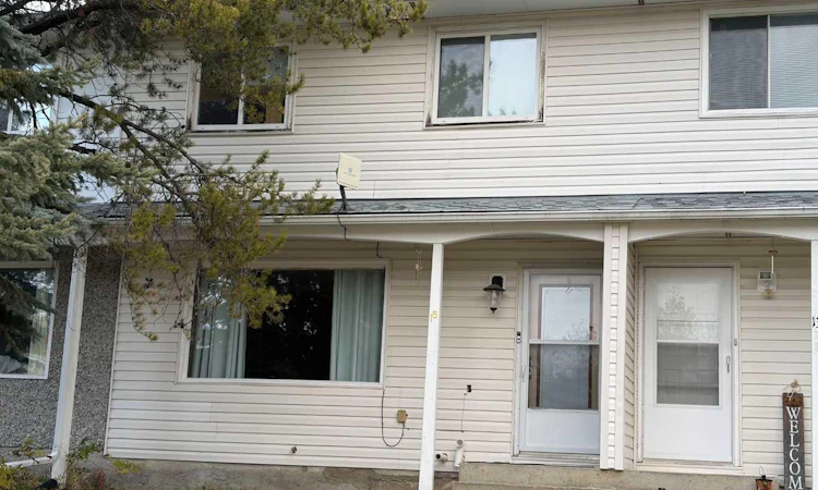 15 Baxter Crescent