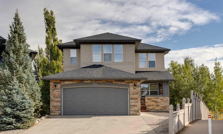 142 Kincora Point NW