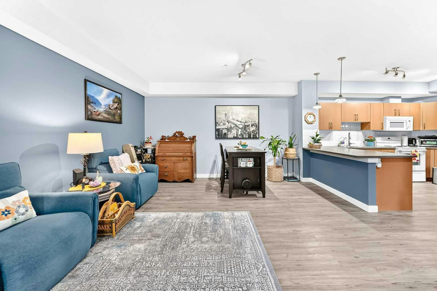 115-156 Country Village Circle NE, Calgary, AB, T3K 0E6