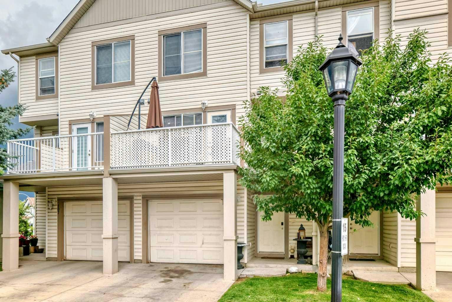 105 Copperfield Lane SE, Calgary, AB, T2Z 4S9