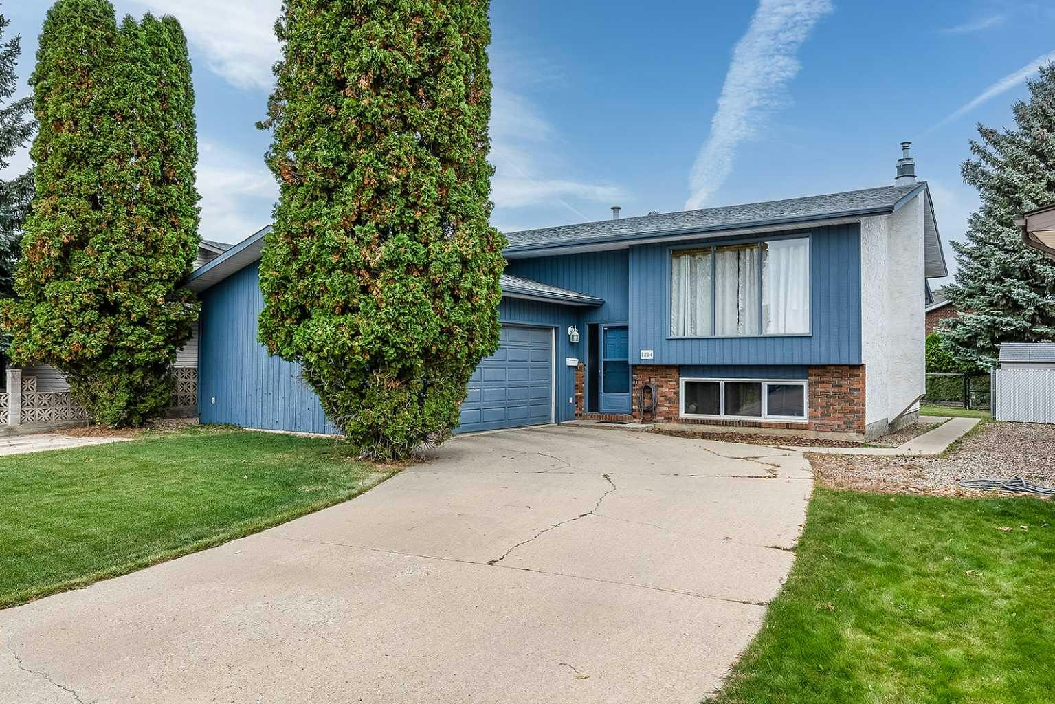 1214 24 Street SE, Medicine Hat, AB, T1B 1V9