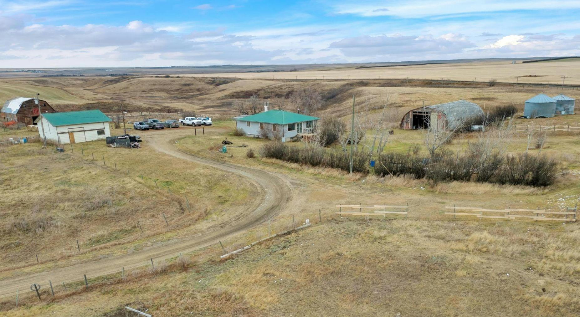 292017 Range Road 251, Rural Kneehill County, AB, T0M 0A0