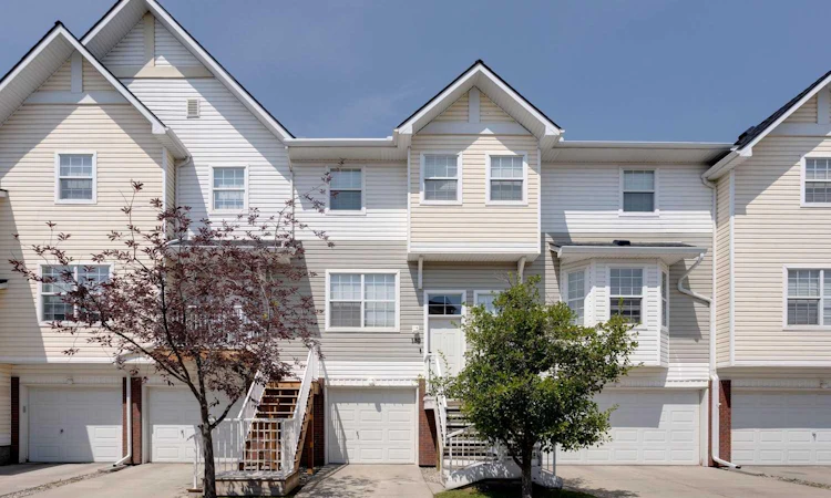180 Prestwick Acres Lane SE