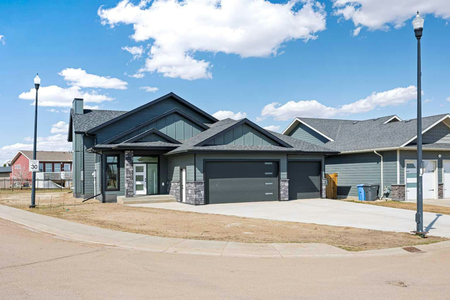 30-2715 73 Avenue, Lloydminster City West, AB, T9V 3L7
