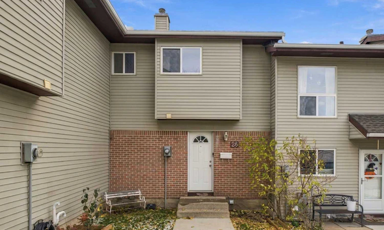 28-64 Whitnel Court NE
